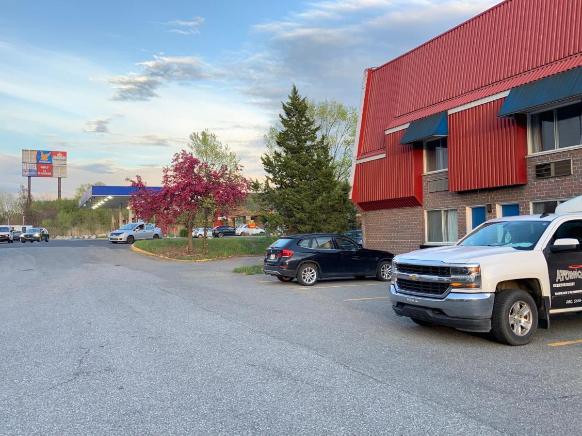 Motel Le Transit Mont-Saint-Hilaire Esterno foto